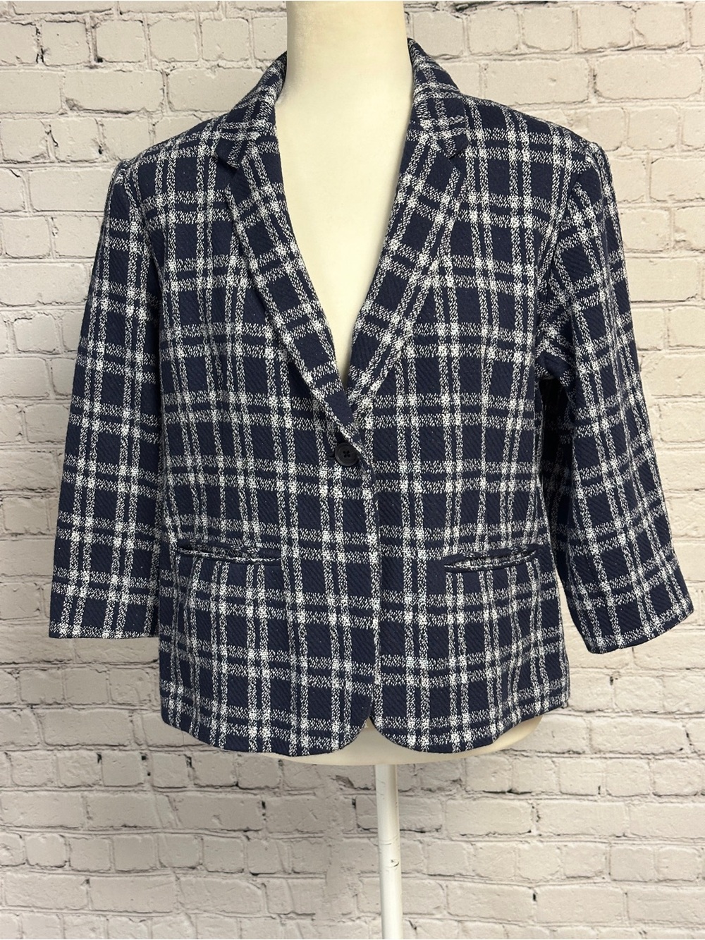 LC Lauren Conrad Navy and White Plaid Blazer